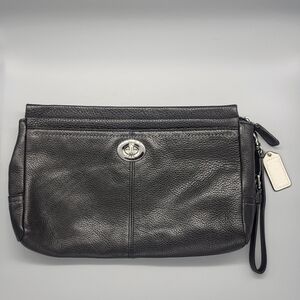 Coach Park Black Pebbled Leather Turnlock Large Wristlet Clutch